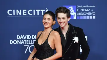 Timothée Chalamet y Kylie Jenner en la alfombra roja de los Premios David di Donatello en Roma Timothée Chalamet y Kylie Jenner en la alfombra roja de los Premios David di Donatello en Roma