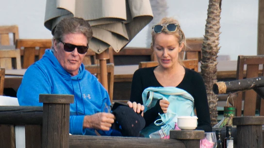 David Hasselhoff con su mujer Hayley David Hasselhoff con su mujer Hayley