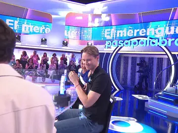 El comodín del público premia a Manu en La Pista: “¡Cómo te gusta un merengue!” El comodín del público premia a Manu en La Pista: “¡Cómo te gusta un merengue!”