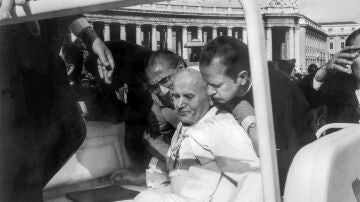 Atentado contra Juan Pablo II