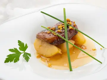 Joseba Arguiñano: receta de escalope de foie gras con manzana Joseba Arguiñano: receta de escalope de foie gras con manzana
