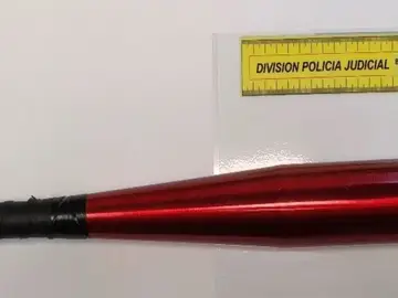 Detenidos cinco jóvenes, dos de ellos menores, por una brutal agresión en Pamplona: grabaron el ataque y lo subieron a redes Detenidos cinco jóvenes, dos de ellos menores, por una brutal agresión en Pamplona: grabaron el ataque y lo subieron a redes