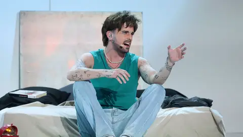 Aceptamos la invitación: Mikel Herzog Jr. nos ‘invita a bailar’ transformado en Dani Fernández Aceptamos la invitación: Mikel Herzog Jr. nos ‘invita a bailar’ transformado en Dani Fernández