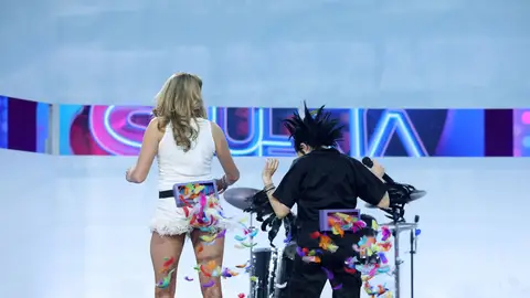 ¿Quién mueve mejor la cadera? Àngel Llàcer reta a Yenesi y a Melani en Tu cara me suena ¿Quién mueve mejor la cadera? Àngel Llàcer reta a Yenesi y a Melani en Tu cara me suena