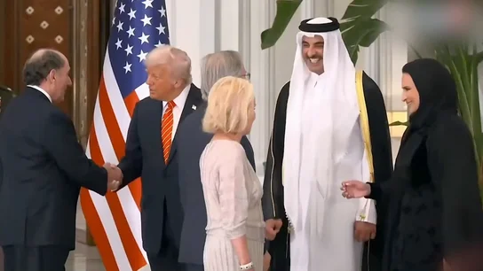 Saludo entre Galán y Trump Saludo entre Galán y Trump