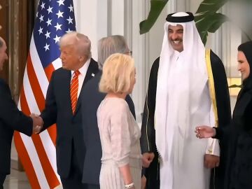 Saludo entre Galán y Trump