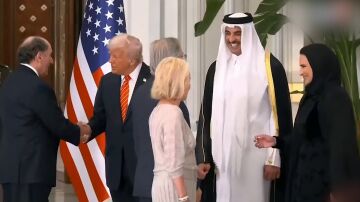 Saludo entre Galán y Trump
