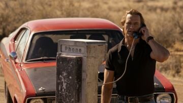 Josh Holloway en Duster