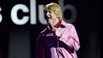 ¡Menuda voz! Txabi Franquesa conquista como Harry Nilsson y su ‘Everybody’s talkin’ 