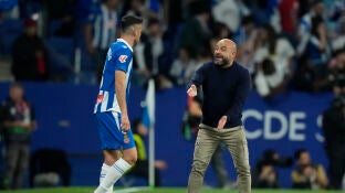  Manolo Gonz&aacute;lez, en el derbi ante el Barcelona