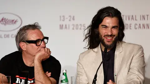 Oliver Laxe y Sergi Lopez presentan en Cannes Sirat Oliver Laxe y Sergi Lopez presentan en Cannes Sirat