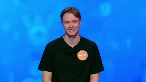 Así celebra Manu su aniversario en Pasapalabra: dedicatoria a su familia y su poema más especial Así celebra Manu su aniversario en Pasapalabra: dedicatoria a su familia y su poema más especial