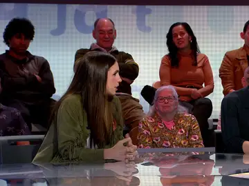 Elena Furiase, ilusionada al conocer a Rosa y Manu: “Que emoción estar con esta pareja de concursantes” Elena Furiase, ilusionada al conocer a Rosa y Manu: “Que emoción estar con esta pareja de concursantes”