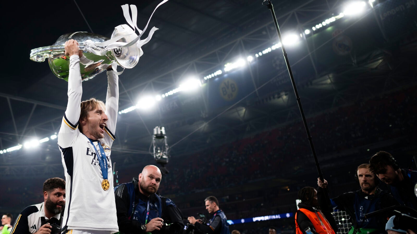 El emotivo vídeo de despedida del Real Madrid a Luka Modric: 