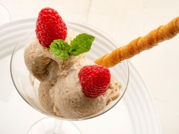 ¿Sabías que era tan fácil? Receta de helado de avellanas tostadas, de Karlos Arguiñano