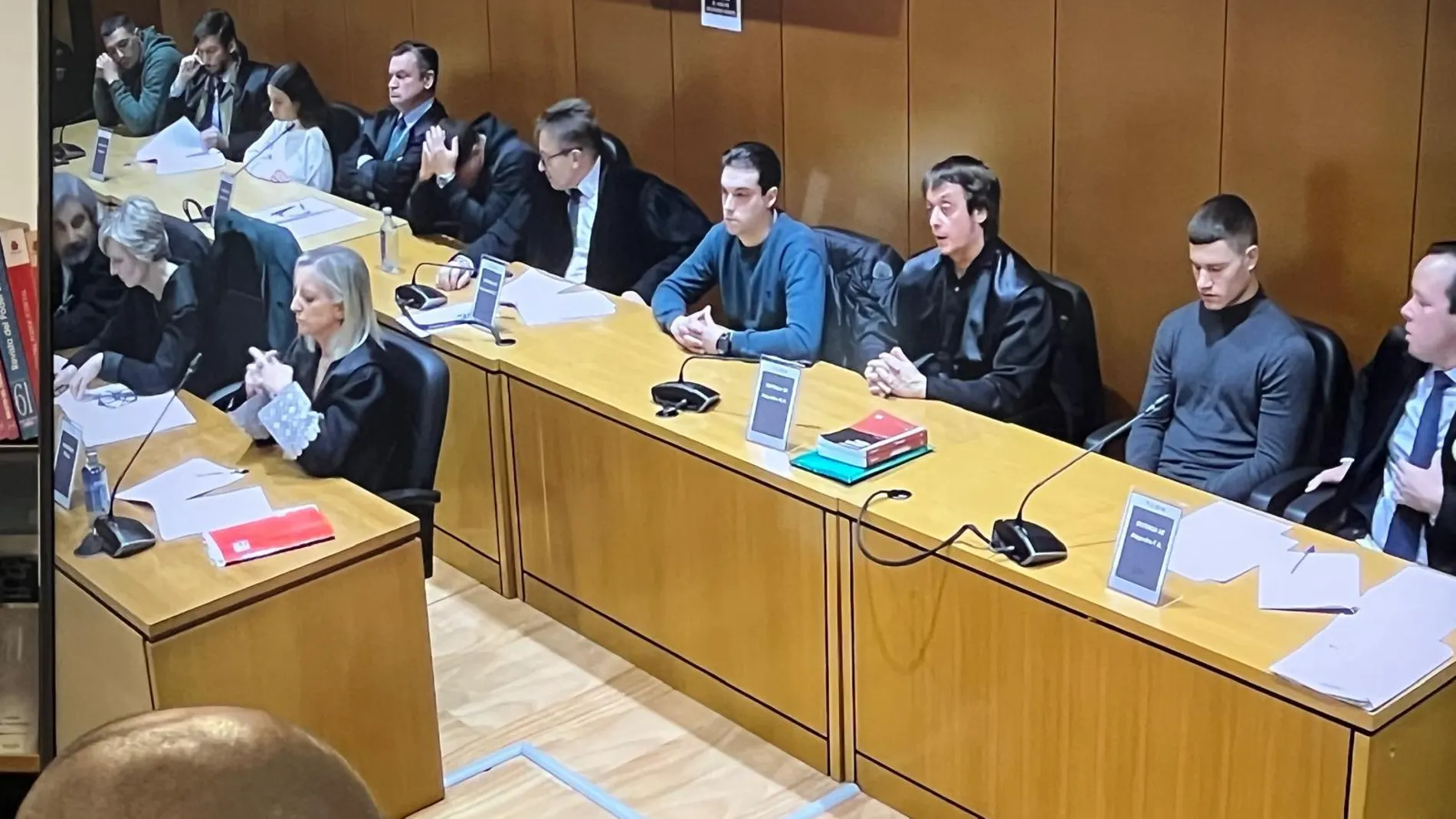 El TSXG absuelve a Alejandro Míguez, uno de los condenados por el asesinato de Samuel Luiz, al no quedar probada su participación en la agresión El TSXG absuelve a Alejandro Míguez, uno de los condenados por el asesinato de Samuel Luiz, al no quedar probada su participación en la agresión