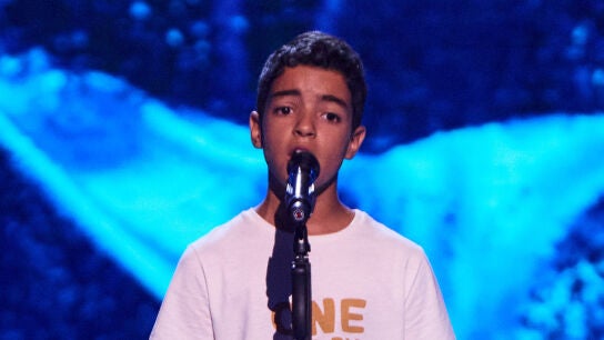 &ldquo;Lo hiciste incre&iacute;ble&rdquo;: Samuel emociona con su voz l&iacute;rica, pero solo un coach se gira 