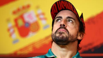 Fernando Alonso durante el GP de España 2025
