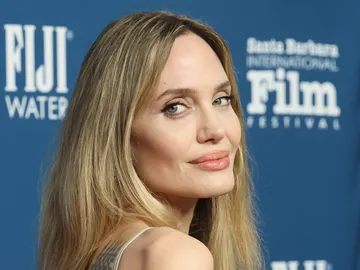 Angelina Jolie Angelina Jolie