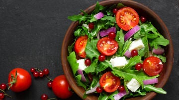 Tomates cherry en ensalada