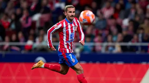 Antena 3 Deportes (02-06-25) Antoine Griezmann renueva con el Atlético de Madrid hasta 2027 Antena 3 Deportes (02-06-25) Antoine Griezmann renueva con el Atlético de Madrid hasta 2027