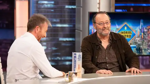 Jean Reno explica por qué siente una conexión especial con Japón: "Allí te miran con mucha dulzura" Jean Reno explica por qué siente una conexión especial con Japón: "Allí te miran con mucha dulzura"