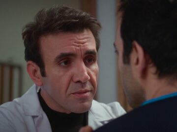 Timur impide la renuncia de Evren y le advierte: &ldquo;No es el momento de hundir la reputaci&oacute;n del hospital&rdquo;