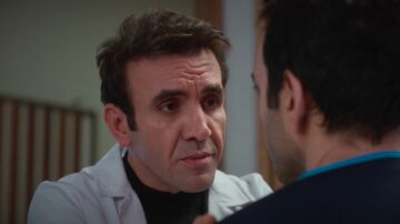 Timur impide la renuncia de Evren y le advierte: “No es el momento de hundir la reputación del hospital”