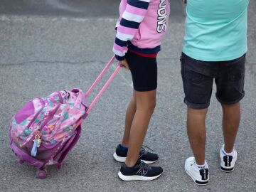 Ocho de cada diez niños vulnerables no van a campamentos de verano donde se les garantiza una comida, según Educo Ocho de cada diez niños vulnerables no van a campamentos de verano donde se les garantiza una comida, según Educo