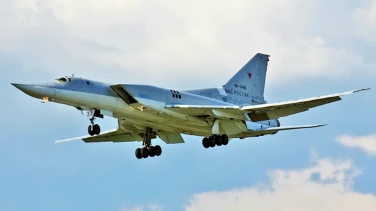 Bombardero estratégico Tupolev Tu-22M3 Bombardero estratégico Tupolev Tu-22M3