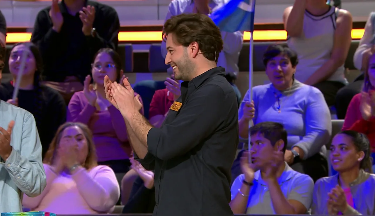 Manolo aprovecha el error de Rubén y consigue el Gran premio y el Super comodín marcándose un panelazo de 1.475 euros