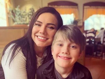 Whitney Purvis, de Embarazada a los 16, con su hijo Weston Whitney Purvis, de Embarazada a los 16, con su hijo Weston