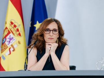 La ministra de Sanidad, Mónica García, durante una rueda de prensa posterior a la reunión del Consejo de Ministros