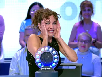 Toni Acosta entra en trance con Mecano en Pasapalabra: “¡Acabo de descubrir un plagio!” Toni Acosta entra en trance con Mecano en Pasapalabra: “¡Acabo de descubrir un plagio!”