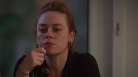 Esta noche, en Renacer: Bahar da voz al dolor que muchas mujeres han tenido que callar Esta noche, en Renacer: Bahar da voz al dolor que muchas mujeres han tenido que callar