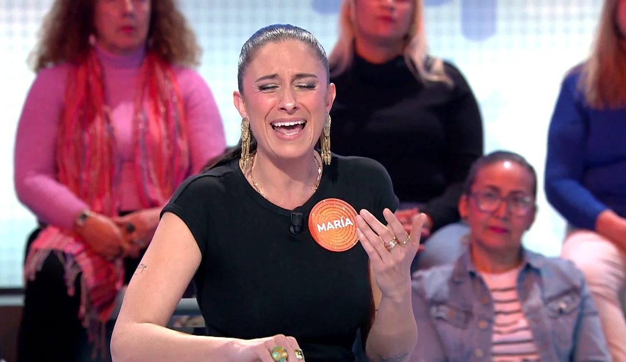El duende de María Peláe invade Pasapalabra: pura fuerza, voz y talento con su ‘Santoral’