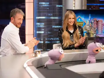 "Tienes que buscar lo que te emociona": los consejos de Ella Macpherson para los principiantes en el modelaje "Tienes que buscar lo que te emociona": los consejos de Ella Macpherson para los principiantes en el modelaje