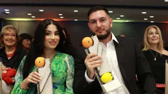 Lola Romero y Omar Montes en los Premios Naranja y Lim&oacute;n