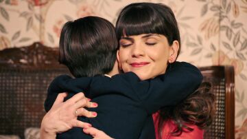 Teo por fin abraza a Gema tras sentirse arropado por ella: “Gracias, tía”