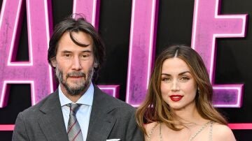 Keanu Reeves y Ana de Armas presentando Ballerina
