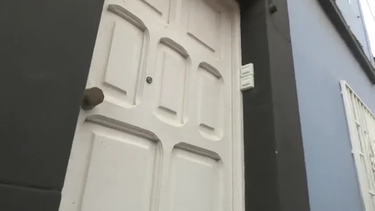 Detenido un hombre en Tenerife por matar a su madre: fueron los vecinos los que alertaron a la policía Detenido un hombre en Tenerife por matar a su madre: fueron los vecinos los que alertaron a la policía