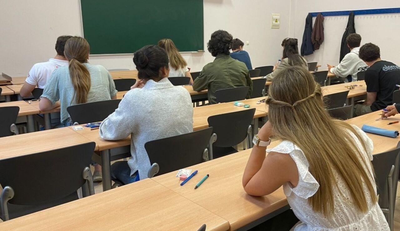 Examen de la PAU 2025