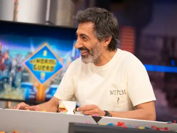 "Se cree joven": el pique de Jorge Salvador a Juan del Val por 'robarle las camisetas a sus hijos' "Se cree joven": el pique de Jorge Salvador a Juan del Val por 'robarle las camisetas a sus hijos'