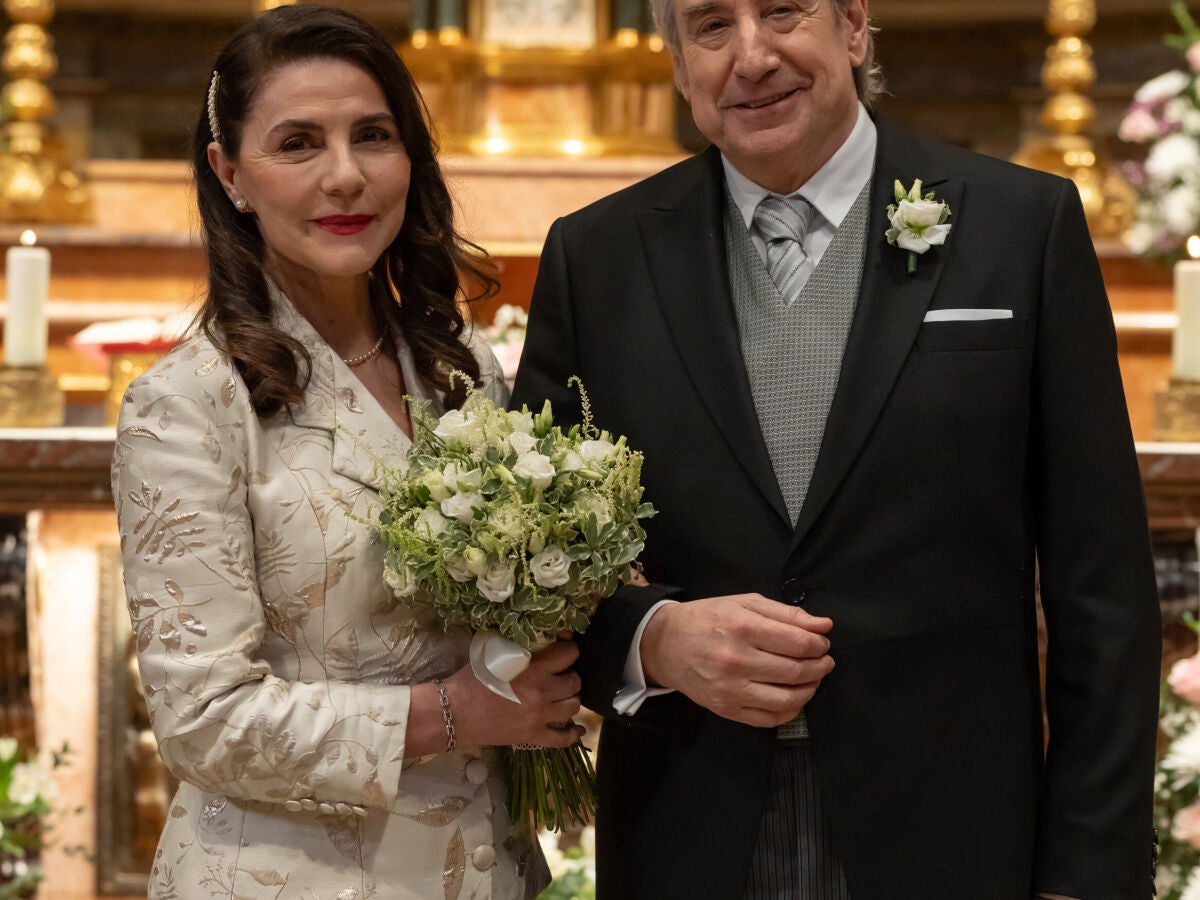 La boda de don Pedro y Digna en Sueños de libertad, en imágenes