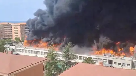 Incendio en Italia Incendio en Italia