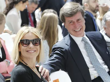 Eugenia Martínez de Irujo y su hermano Cayetano, en mayo de 2015 Eugenia Martínez de Irujo y su hermano Cayetano, en mayo de 2015