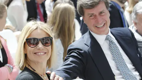 Eugenia Martínez de Irujo y su hermano Cayetano, en mayo de 2015 Eugenia Martínez de Irujo y su hermano Cayetano, en mayo de 2015