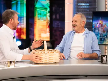 "Yo no lo sustituyo por nada": Karlos y Joseba Arguiñano explican por qué el huevo es indispensable en su dieta "Yo no lo sustituyo por nada": Karlos y Joseba Arguiñano explican por qué el huevo es indispensable en su dieta