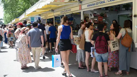 Imagen de la Feria del Libro de Madrid. Imagen de la Feria del Libro de Madrid.