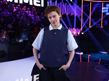 Jean-Baptiste Maunier, el verdadero chico del coro, reacciona a la imitación de Melani: “Fue muy emotivo, y también un poco desconcertante” 